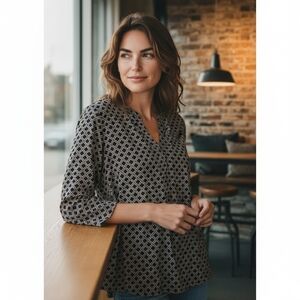 Dana Buchman Women's Black, White And Tan Geometric Top